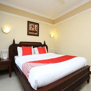 Oyo 2240 Krishna Regency Guruvayur